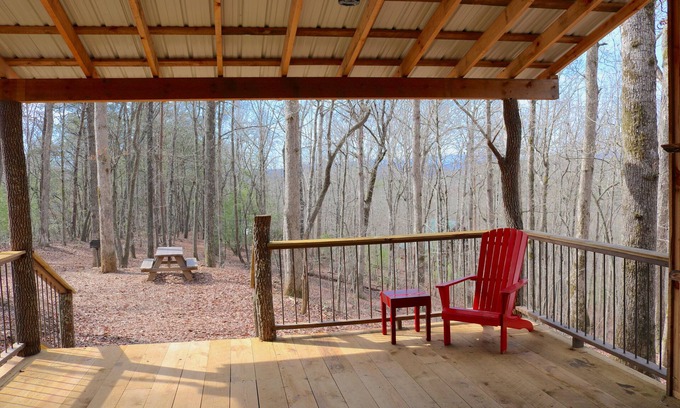 Mineral Bluff RV Rental | MOUNTAINTOP SEMI-PRIMITIVE CAMPING NEAR BLUE RIDGE GEORGIA