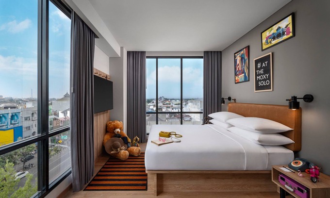 Banjarsari Hotel | Moxy Solo