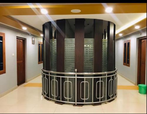 Perintalmanna Hotel | MP RESIDANCY