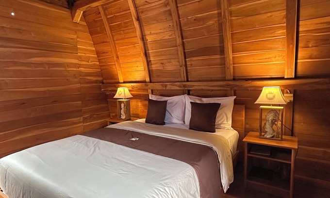 Bedugul Cabin | MR GLAMPING & VILLA