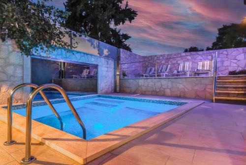 Kamenmost Villa | MSV Modern Stone Villa