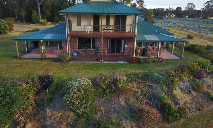 Willyung Other | Mt Willyung Retreat Albany is family friendly. Ideal for family reunions.