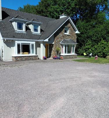 Blarney Bed & Breakfast | Mulberry Lodge
