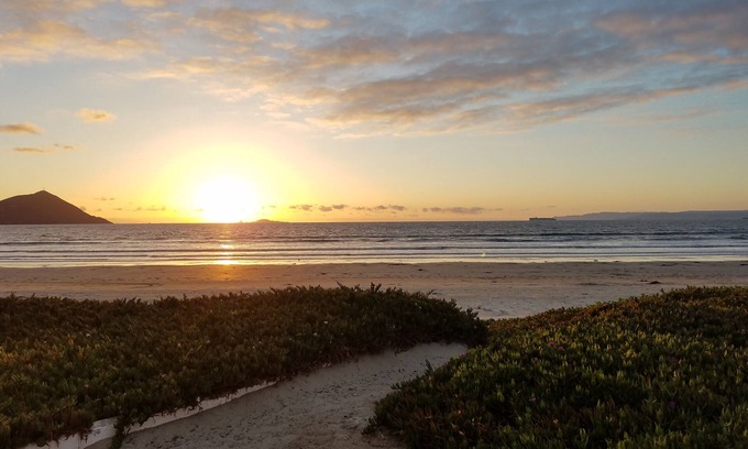 Zona Centro House | Multi Family Beach House w Guest House-Toys&WiFi (Casa Kennedy)