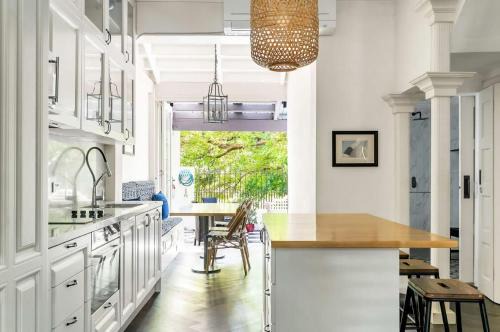 Surry Hills House | Multi Level Surry Hills Home with Terrace