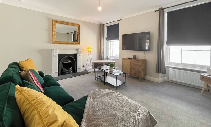 Duns Apartment | Murray Street Town House