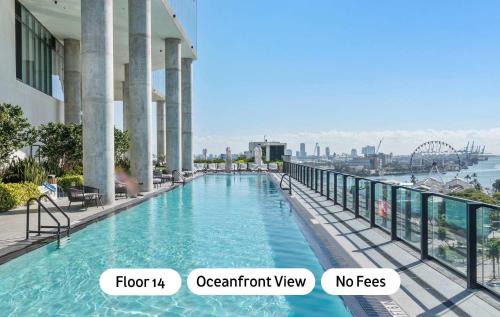 Downtown Miami Apartment | MVR Epic Views & Resort Pool for Perfection