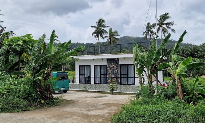 Surigao House | MW UrbanTerrace 2 -Surigao del Norte (House 2)nEntire House