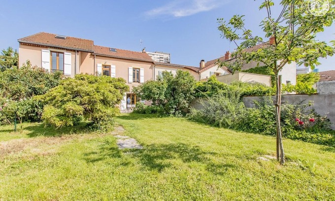 Chalon-sur-Saone Apartment | My campaign in the city