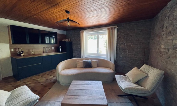 Valfin-sur-Valouse House | My grandmother's farm - jura, standing house 25 min from the lake