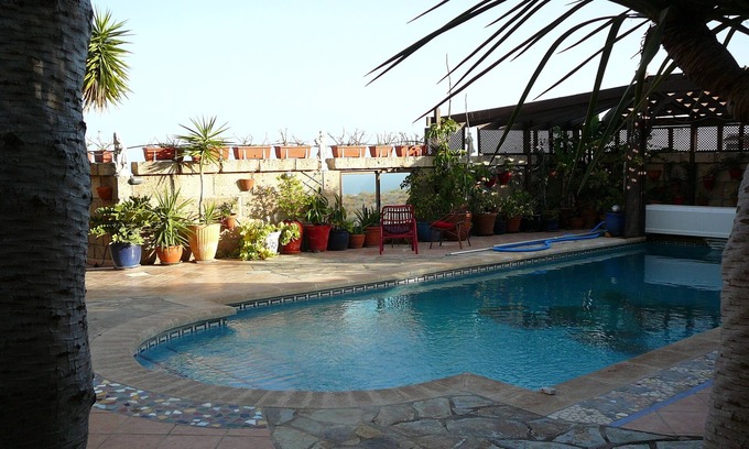 San Isidro House | My Home is my Castle, Private Pool, Biljard, Sauna, Tropical Garden