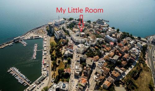 Old Town Apartment | My Little Room