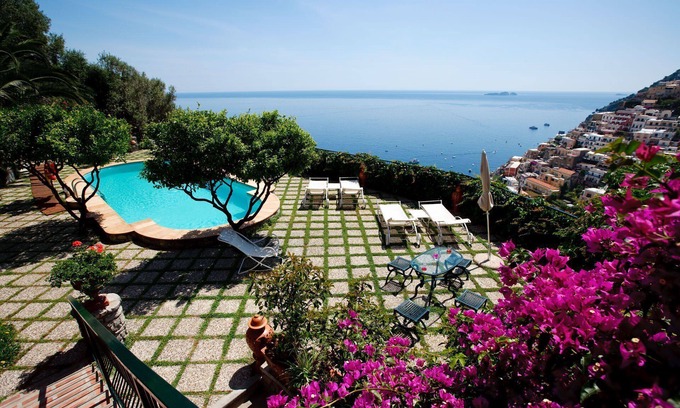 Liparlati Villa | My Rental Homes - Villa Elyseum with swimming pool, two large terraces, sea views