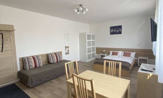 Kostheim Apartment | MyHome10, Wiesbaden-Mainz, Apartment No: 6