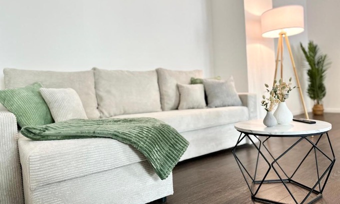 Heidelberg Apartment | MyStay - Zentral - Design - Prime - Küche