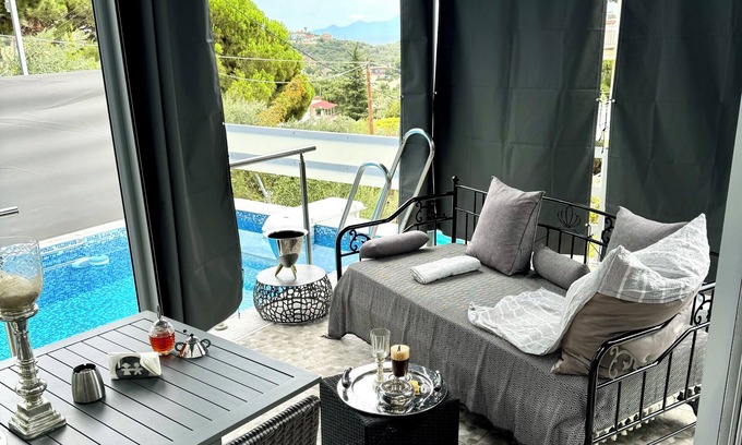 Palaio Tsifliki House | Mythos Villa Palio Ferienhaus mit Meerblick Saisonaler Außenpool Strand 250m