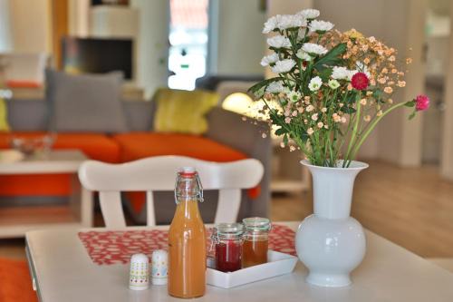 Neckarhausen Apartment | Nürtingen 90 qm lichtdurchflutete Wohnung im Loft-Style mit Balkon und Nähe zum Neckar