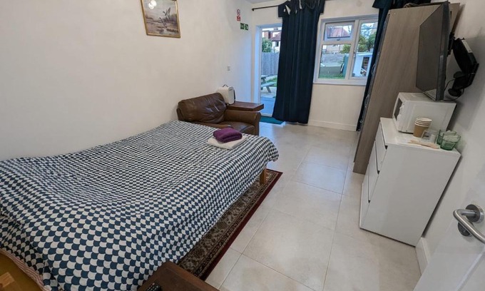 Oxford House | N D Room