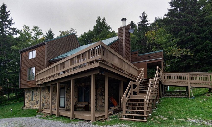 Snowshoe House | N Westridge Homes by Casago