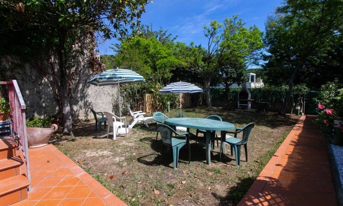Villaggio Taunus Apartment | N232 - Numana, five-room apartment with garden in a residence with swimming pool