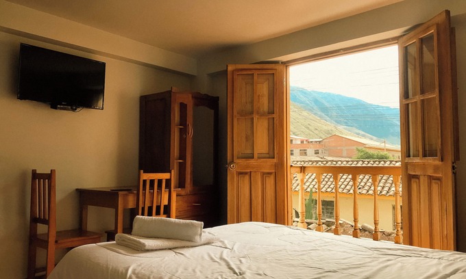 Pisac Hotel | NAFIS CASONA APULINLI