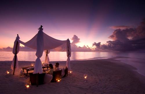 Ukulhas House | Nala Veli Beach & Spa