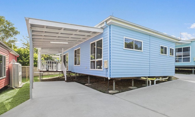 Scotts Head House | NALU, part of the Ohana Surf Bungalows (<5 minute walk to beach and shops).