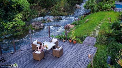 Oudomxay Resort | Namkat Yorla Pa Resort