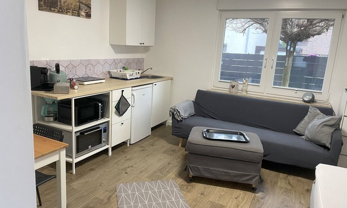 Rhein-Erft-Kreis District Apartment | Nancy-1 room vacation apartment