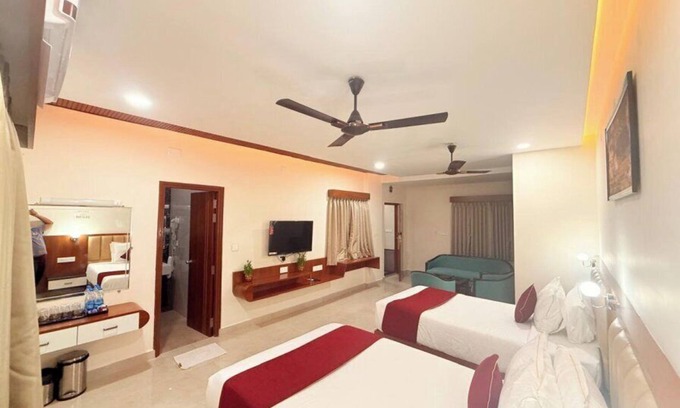 Tirupati Hotel | Nanda Mohan Residency
