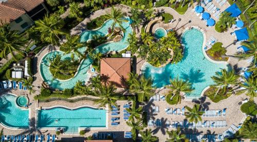 Royal Harbor Resort | Naples Bay Resort and Marina
