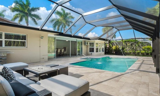 Palm River Estates House | Naples Dream Escape 4BRHome heated pool 10minBeach