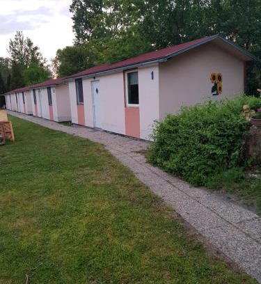 Balatonfuzfo Apartment | Napraforgó Apartmanok
