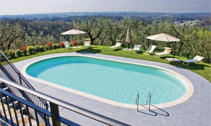 Lamporecchio Apartment | Narciso