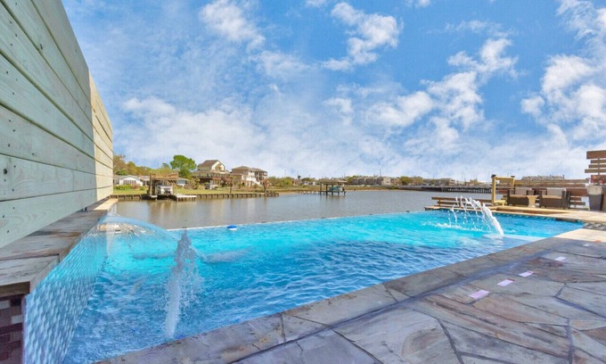 El Lago Villa | NASA-Waterfont-HeatedPool, KingBd, Jacuzzi, GmRm