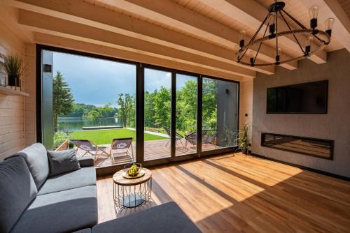 Gietrzwald House | NATERIA DOMEK NAD JEZIOREM