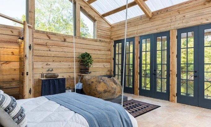 Voth Cabin | Naturalist Boudoir TOO, Romantic Cabin
