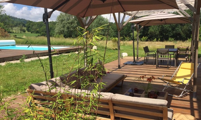 La Balme-de-Sillingy House | Nature and serenity between lake and mountain