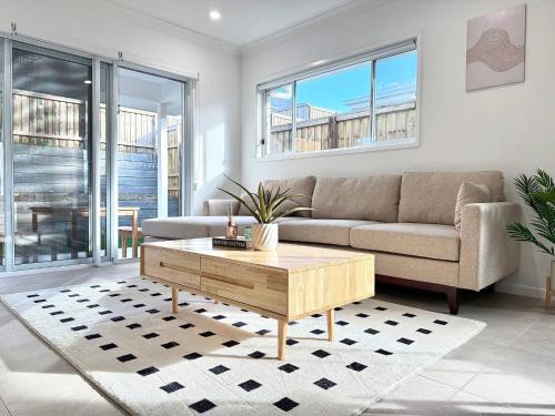 Brisbane House | Nature at Your Doorstep – New House, Easy Vibes