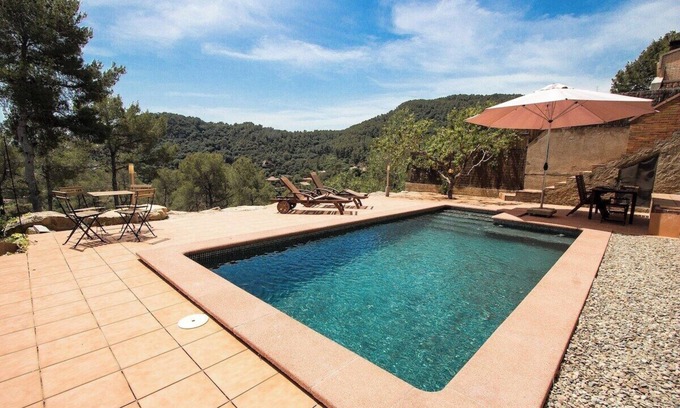 Torrelles de Llobregat Villa | Nature & Tranquility only 25km from Barcelona