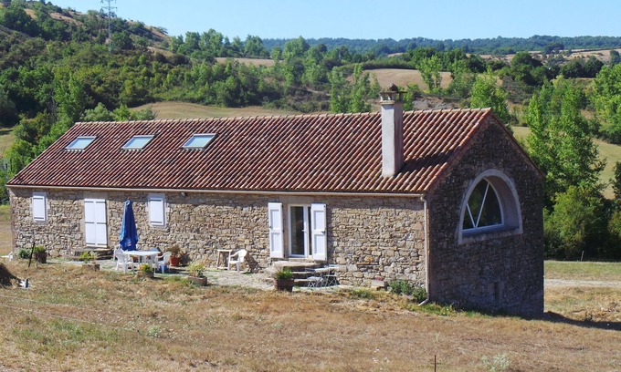Saint-Jean-et-Saint-Paul Bed & Breakfast | Nature and animal lovers 30 minutes from the Millau Viaduct