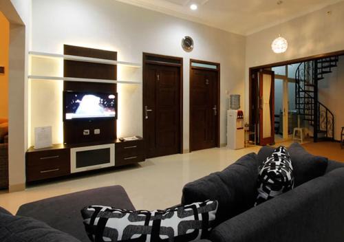 Sleman House | Naura Guest House