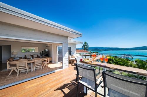 Airlie Beach House | Nautical Views - Airlie Beach
