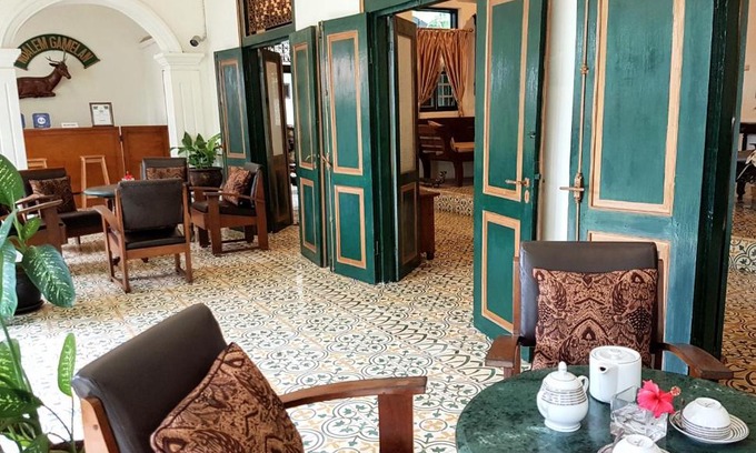Central Yogyakarta House | nDalem Gamelan