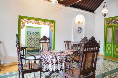 Central Yogyakarta Villa | Ndalem Langen Kusumo