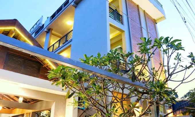 Kampot Hotel | Neakru Guesthouse and Restaurant