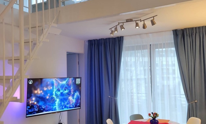Schoenefeld Apartment | Near Airport BER/Adlershof Maisonette Schönefeld for 5 persons/3 beds