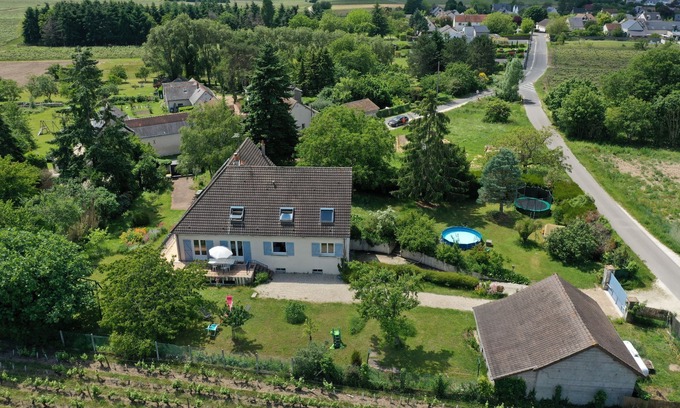 Montlouis-sur-Loire House | Near Amboise, quiet and luminous gîte-apartment "Chez Lucie en Touraine" 120 sqm