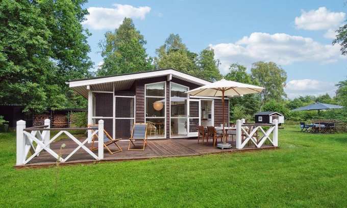 Frederiksvaerk House | Near Arresø, this cozy cottage welcomes you on a quiet and cozy property.