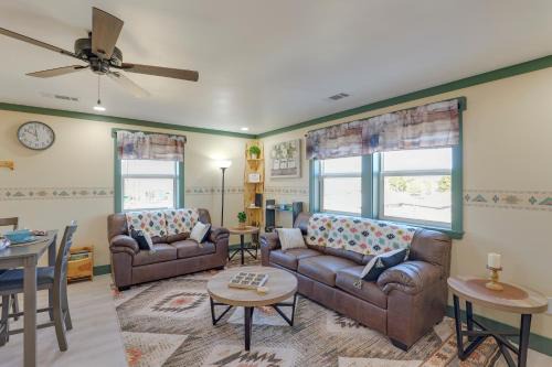 Carlsbad Apartment | Near ATV Trails Carlsbad Apt with Shared Fire Pit